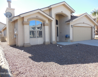 12572 Paseo Lindo Drive - Photo Thumbnail 1
