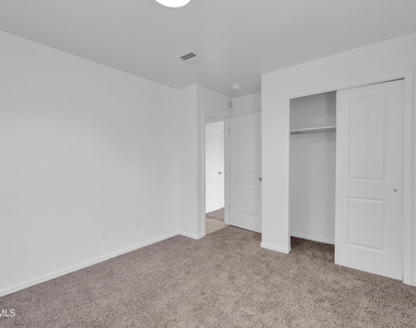 13095 Emerald Hills Avenue - Photo Thumbnail 23