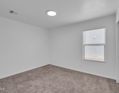 13095 Emerald Hills Avenue - Photo Thumbnail 19