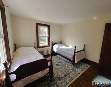 32 Horseshoe Road - Photo Thumbnail 6