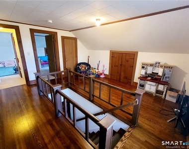 32 Horseshoe Road - Photo Thumbnail 13