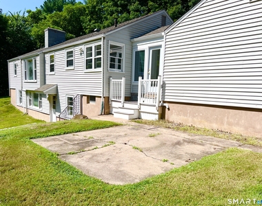 1360 Main Street - Photo Thumbnail 3