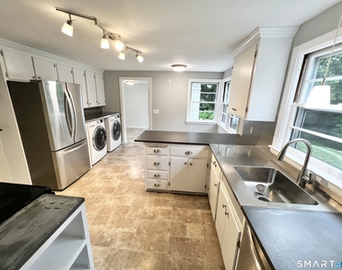 1360 Main Street - Photo Thumbnail 5