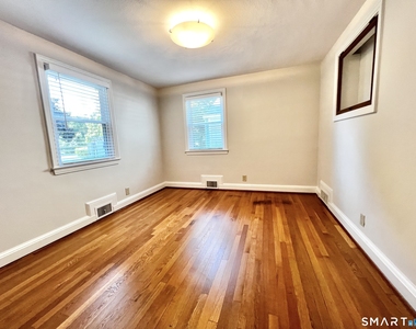 1360 Main Street - Photo Thumbnail 23