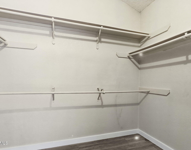 6900 Imperial Ridge Drive - Photo Thumbnail 23