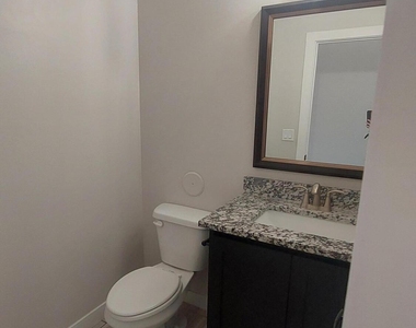 12349 Desert Wolf Avenue - Photo Thumbnail 11