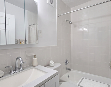 3333 Broadway - Photo Thumbnail 4
