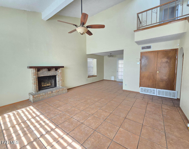 11725 Fred Perry Drive - Photo Thumbnail 2