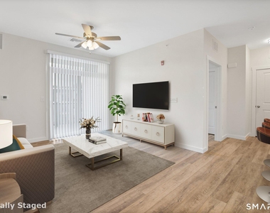 280 Salmon Brook Street - Photo Thumbnail 12