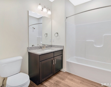 280 Salmon Brook Street - Photo Thumbnail 17
