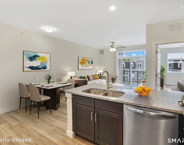 280 Salmon Brook Street - Photo Thumbnail 10