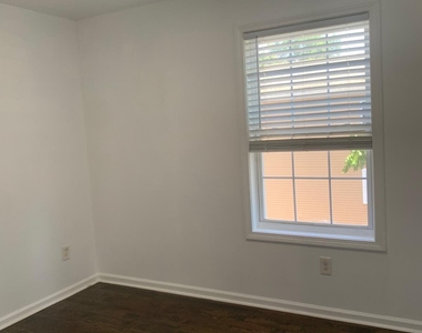 175 Harding Avenue - Photo Thumbnail 13