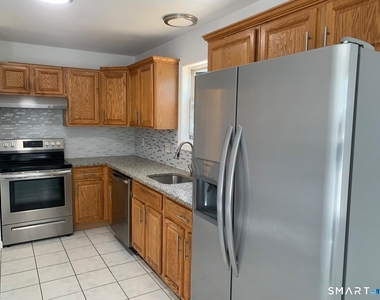 175 Harding Avenue - Photo Thumbnail 3