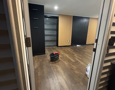 220 Emmett Avenue - Photo Thumbnail 1