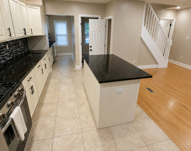 1440 Main Street - Photo Thumbnail 7