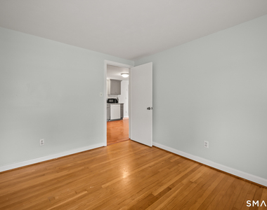 58 Jackson Avenue - Photo Thumbnail 8