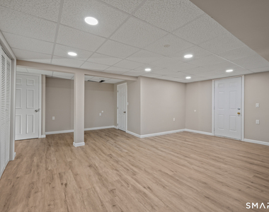 58 Jackson Avenue - Photo Thumbnail 16