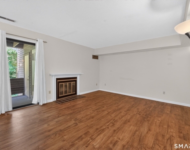 900 Mix Avenue - Photo Thumbnail 4