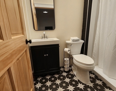 844 Grand Avenue - Photo Thumbnail 8