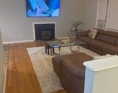227 Stonybrook Road - Photo Thumbnail 11