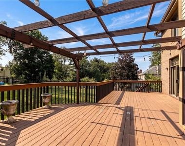 2501 Birchwood Ct - Photo Thumbnail 28