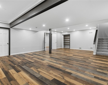2501 Birchwood Ct - Photo Thumbnail 26