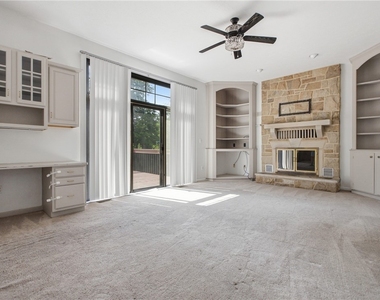 2501 Birchwood Ct - Photo Thumbnail 11