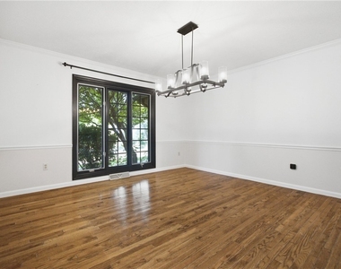 2501 Birchwood Ct - Photo Thumbnail 14