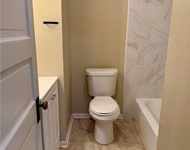 6521 Dean St. - Photo Thumbnail 12