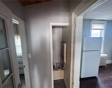 520 Brinton Ave - Photo Thumbnail 1