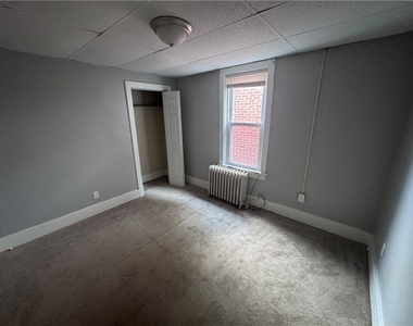 520 Brinton Ave - Photo Thumbnail 8