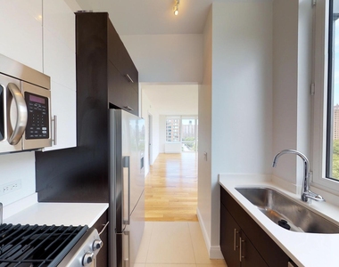 808 Columbus Ave - Photo Thumbnail 1