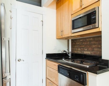 279 East 10th Street - Photo Thumbnail 2