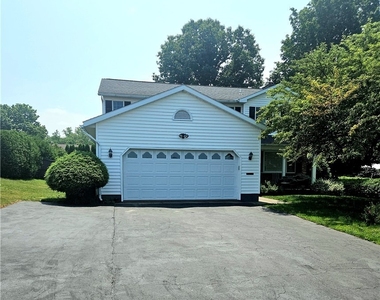 2002 Tamarack Drive - Photo Thumbnail 2