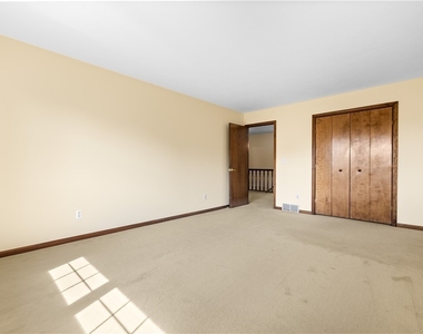 2002 Tamarack Drive - Photo Thumbnail 29