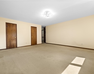 2002 Tamarack Drive - Photo Thumbnail 20