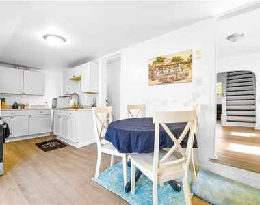 1409 Erie St - Photo Thumbnail 5