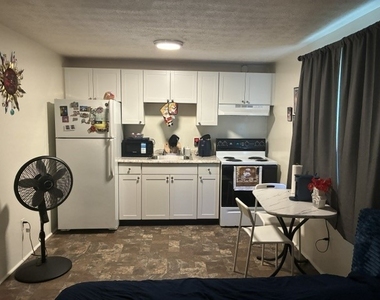 7554 Victor Mendon Road - Photo Thumbnail 4