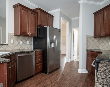 101 Falling Shoals Drive - Photo Thumbnail 23
