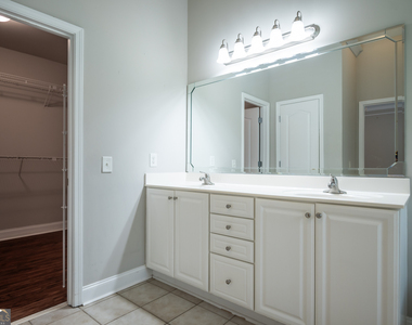 101 Falling Shoals Drive - Photo Thumbnail 36