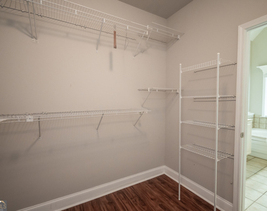 101 Falling Shoals Drive - Photo Thumbnail 32