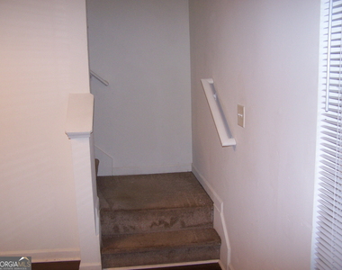 102 B Cameron Way - Photo Thumbnail 7