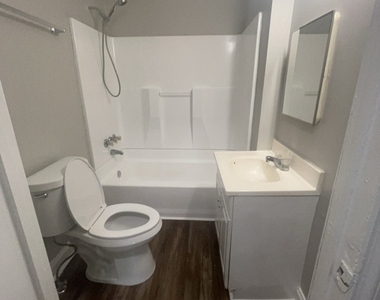 2381 Bruce Street - Photo Thumbnail 18