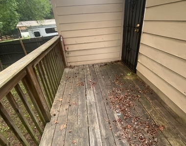 2381 Bruce Street - Photo Thumbnail 21