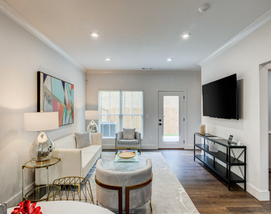 119 Chateau Drive - Photo Thumbnail 12