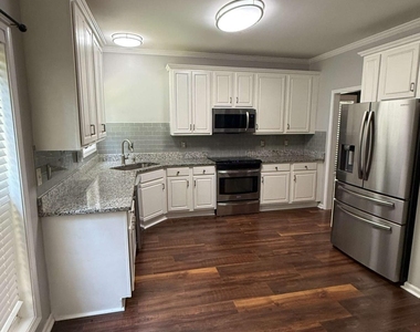 1890 Turtle Creek Way - Photo Thumbnail 6