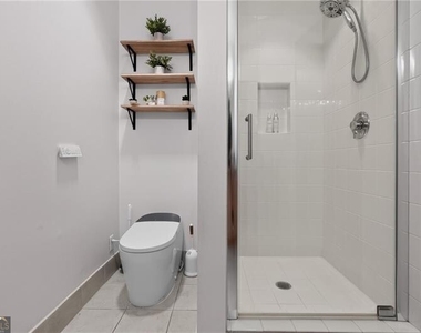 123 Luckie Street Nw - Photo Thumbnail 10