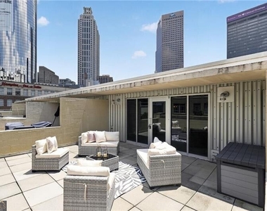 123 Luckie Street Nw - Photo Thumbnail 1