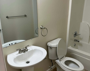 1167 Turner Way - Photo Thumbnail 4
