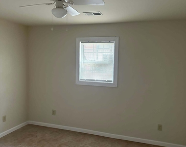 1167 Turner Way - Photo Thumbnail 11